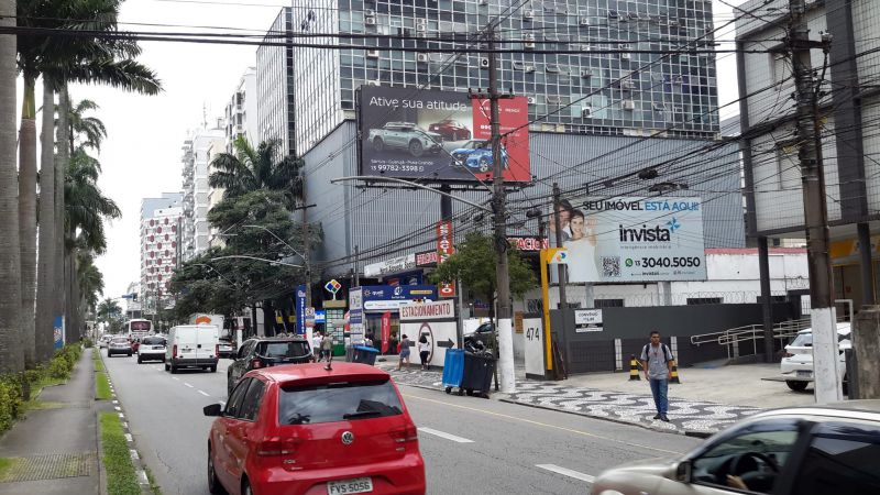 Painel no Gonzaga em Santos/SP (Ana Costa, sentido praia)